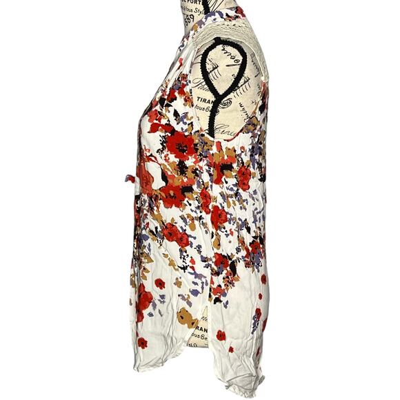 Market & Spruce SMALL Cassie Crochet Detail Top - Stitch Fix Sleeveless Blouse - Picture 2 of 11